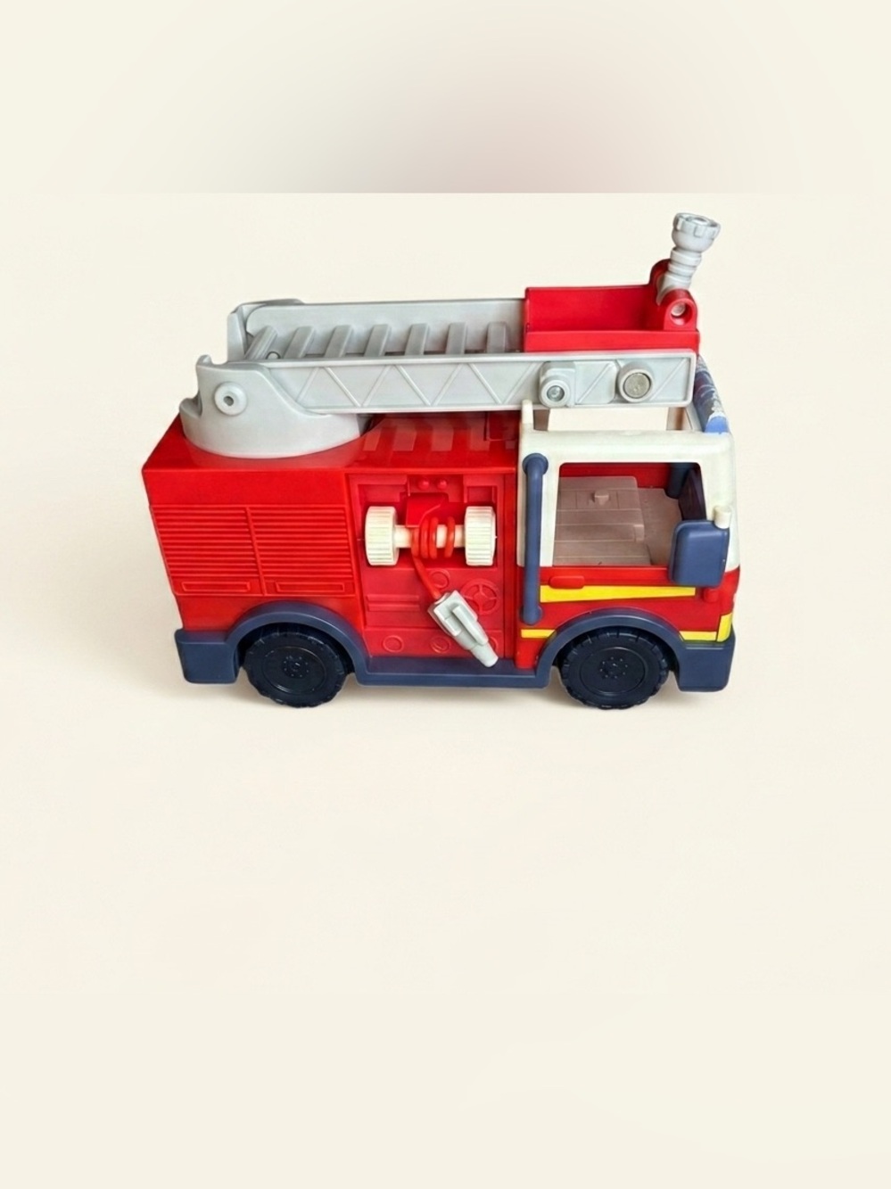 Kids Fire Truck Toy with Extendable Ladder Red Rescue Vehicle
